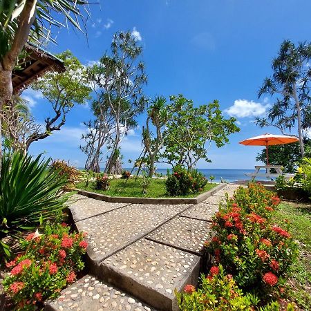 Sunari Beach Resort Selayar Matalalang Exterior photo