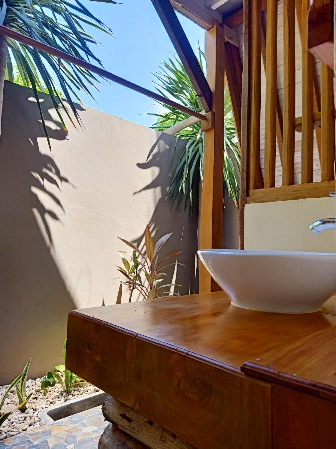 Sunari Beach Resort Selayar Matalalang Exterior photo