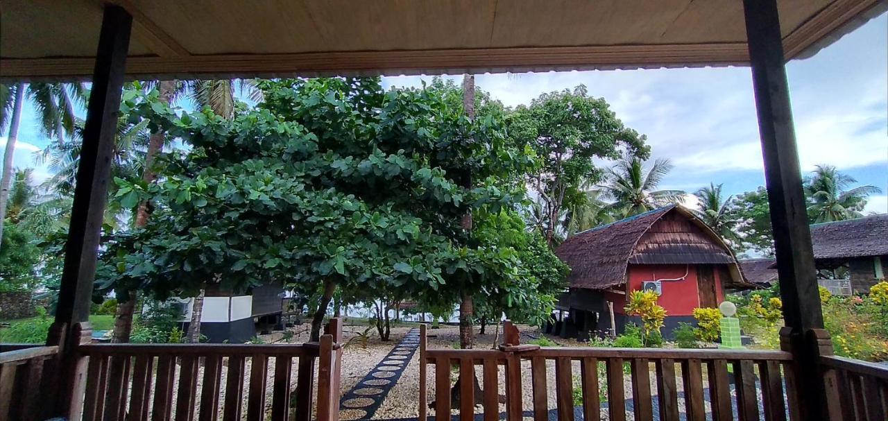 Sunari Beach Resort Selayar Matalalang Exterior photo