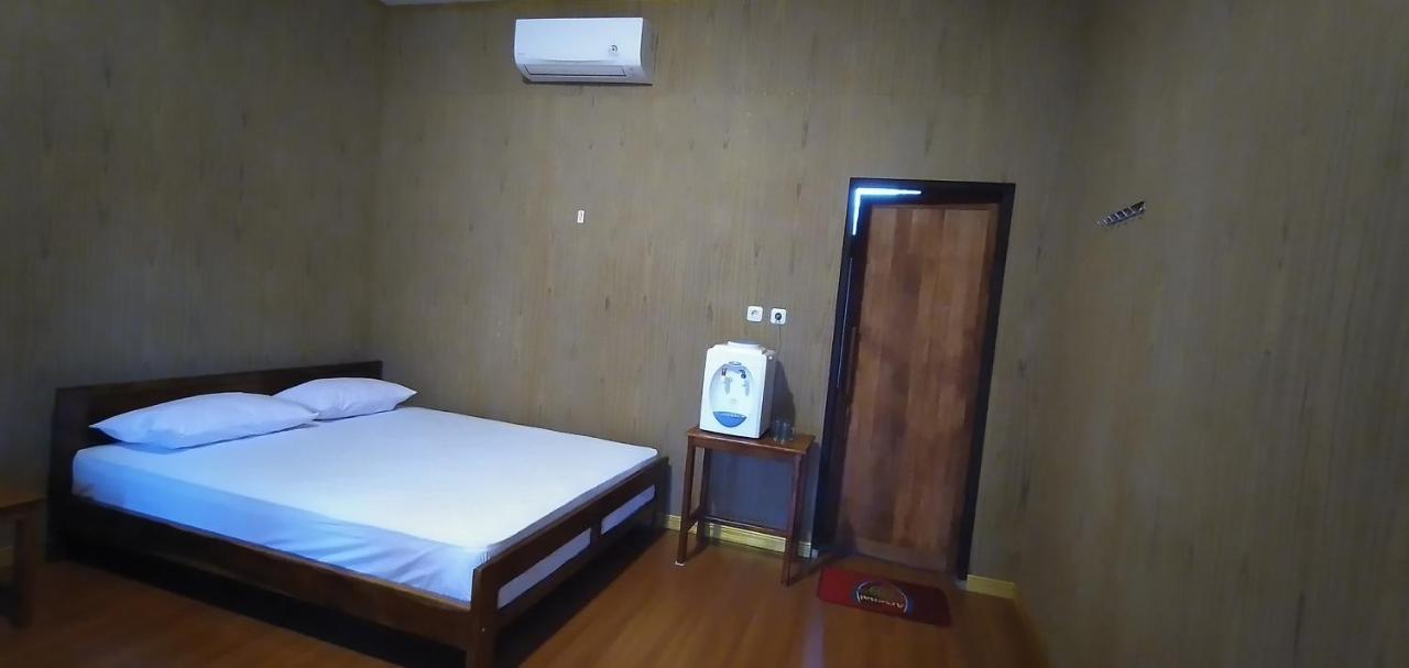 Sunari Beach Resort Selayar Matalalang Exterior photo